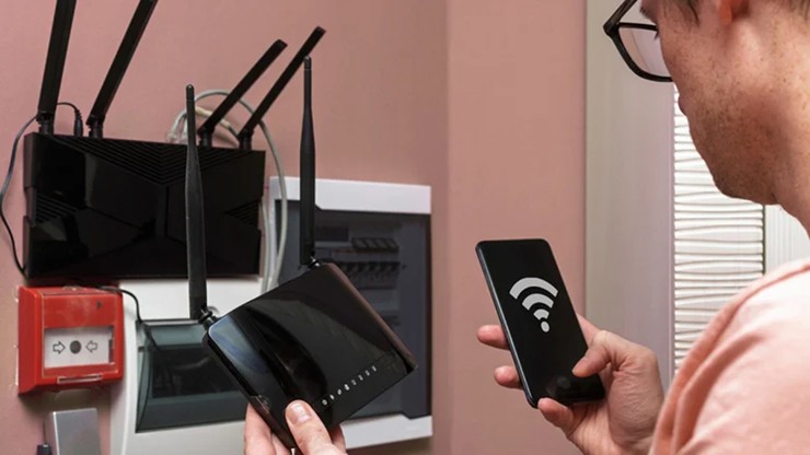 Cách đặt ăng-ten của modem/router giúp vào mạng Internet nhanh hơn - 2