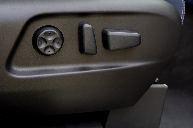 Giá xe VinFast VF 9 niếm yết và lăn bánh tháng 4/2026 - 23