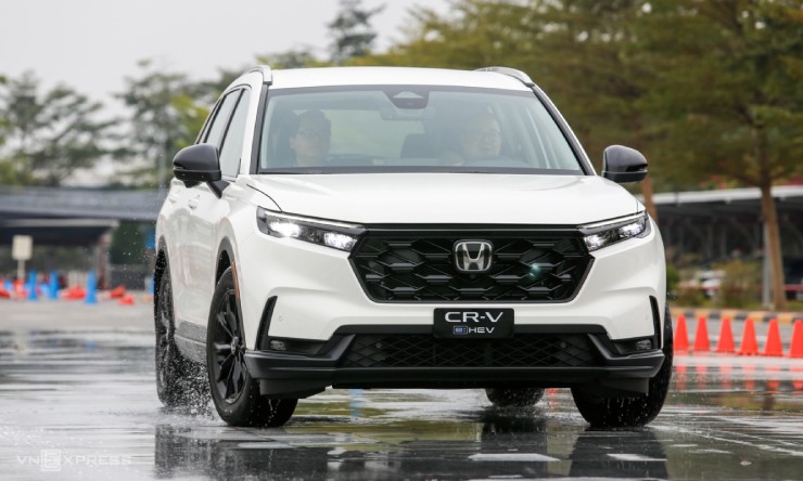 Honda CR-V 2026 có ưu trội gì so với các đối thủ? - 1