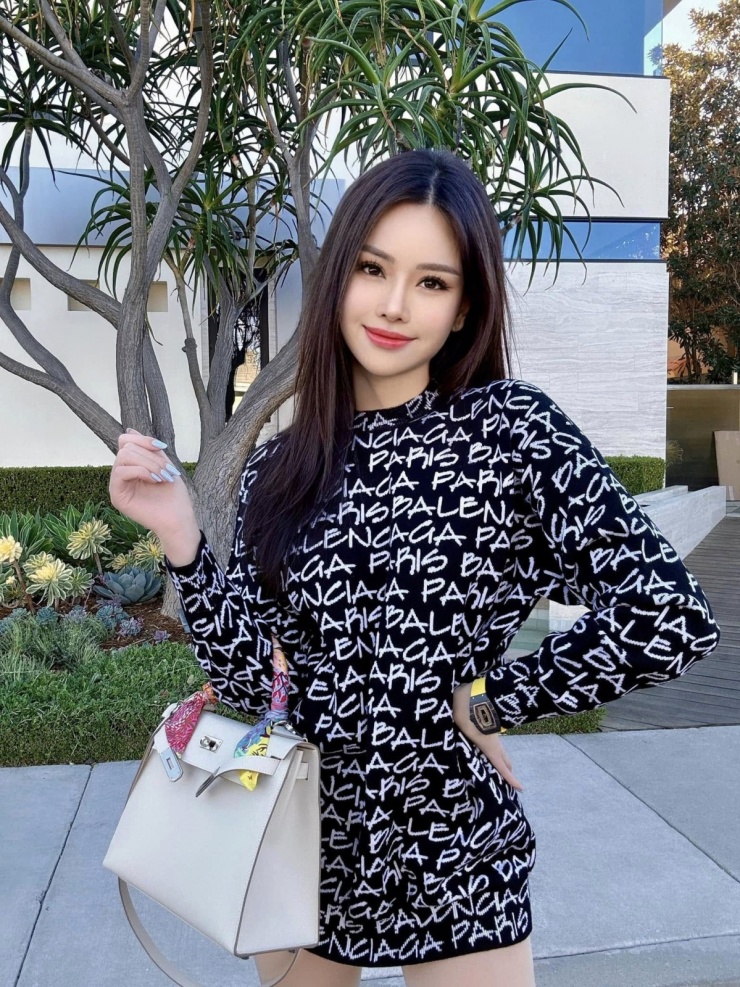 'Cuộc chiến' đồng hồ tiền tỷ của các nàng dâu hào môn - 6