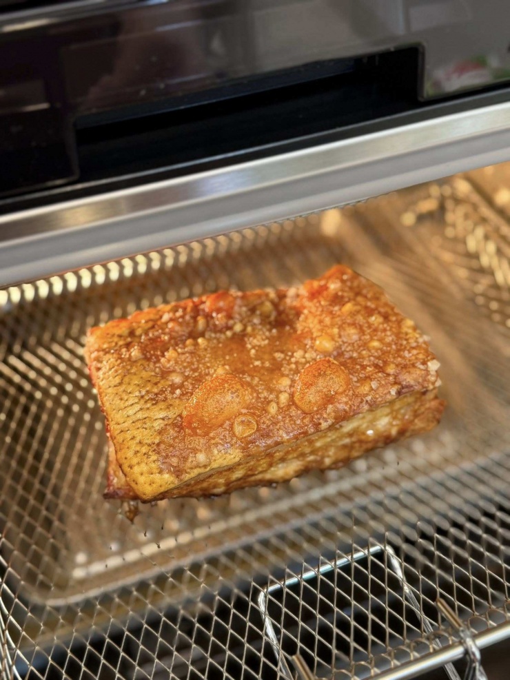 Mẹo nhỏ để làm heo quay giòn bì ngon hơn