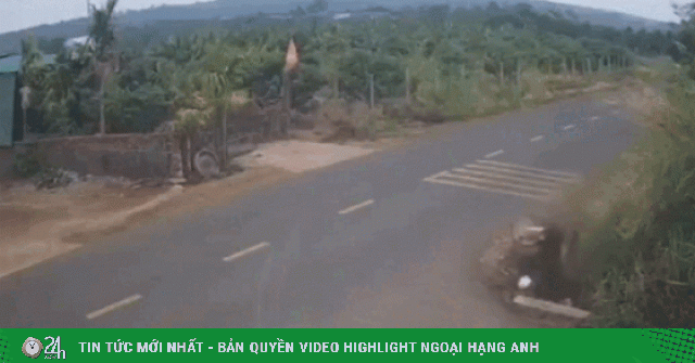 Công an tỉnh Đắk Lắk phát tin 'khẩn' vụ nam sinh lao xe xuống mương tử vong