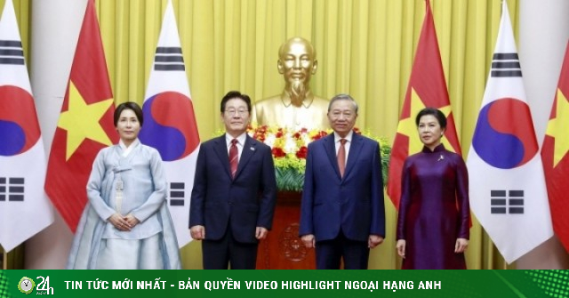 Việt Nam bắn đại bác chào đón Tổng thống Hàn Quốc Lee Jae Myung và phu nhân