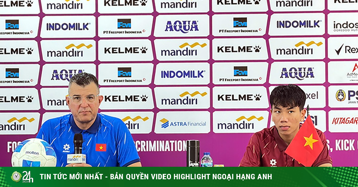 HLV Roland hé lộ “bí kíp” giúp U17 Việt Nam hạ đẹp U17 Úc vào chung kết Đông Nam Á