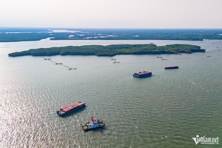 Để hoàn thiện hạ tầng kết nối, TPHCM dự kiến xây dựng cầu Cần Giờ trước năm 2029, nối khu vực với huyện Nhà Bè.