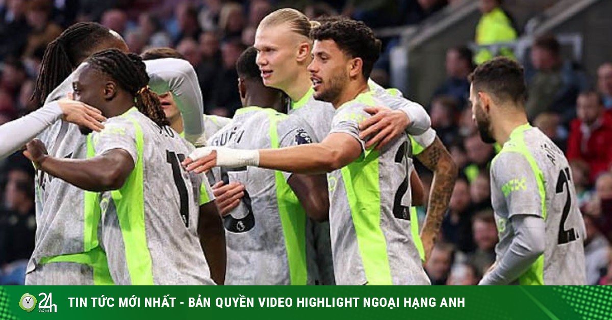 Nóng bảng xếp hạng Ngoại hạng Anh: Man City chiếm ngôi đầu của Arsenal