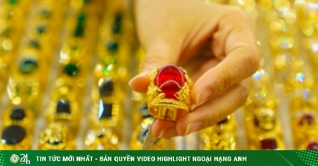 Chốt giá vàng hôm nay ngày 23/4 tiếp đà giảm rất mạnh