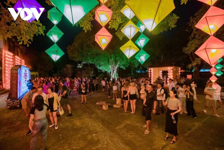 Đại Nội Huế mở cửa phục vụ du khách về đêm