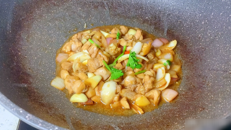 Loại thịt rẻ hơn cá, tươi hơn thịt bò, xào với rau lạ cực kỳ ngon ngọt, ăn một miếng là nhớ mãi không quên - 6