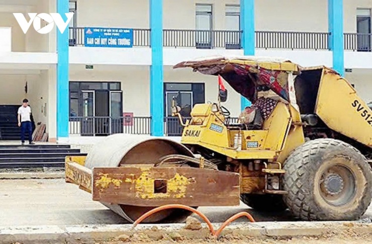 Biển tên Công trình do Công ty Tuấn Phúc thi công.