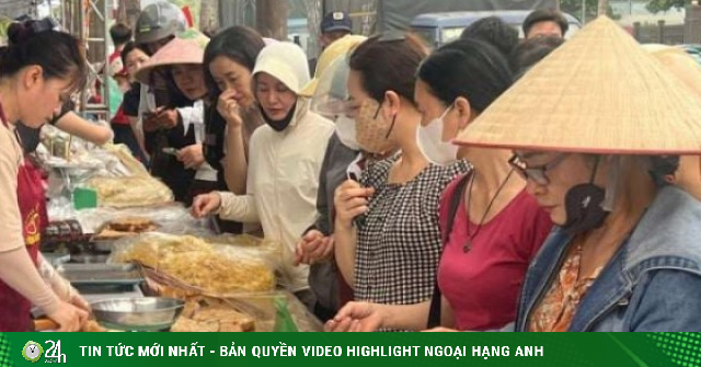 Lễ hội Đền Hùng 2026: Du khách ùn ùn đổ về, loạt món “hot hit” cháy hàng ngay lúc này