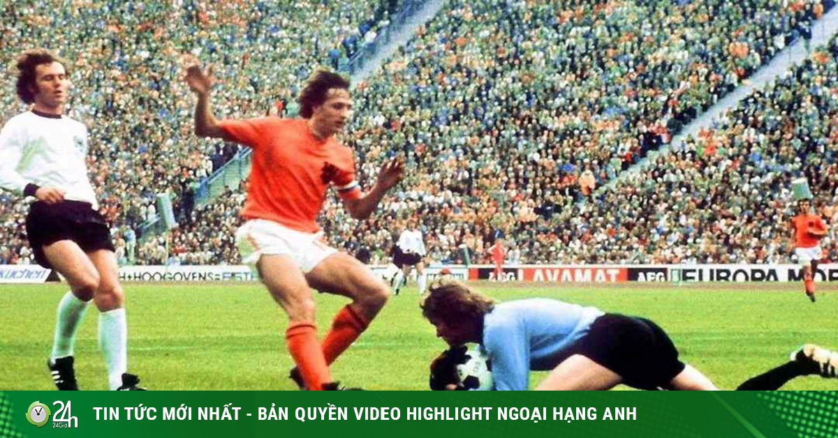 Hà Lan vướng lùm xùm tiệc thác loạn với 2 cô gái khỏa thân, gặp bi kịch ở World Cup 1974