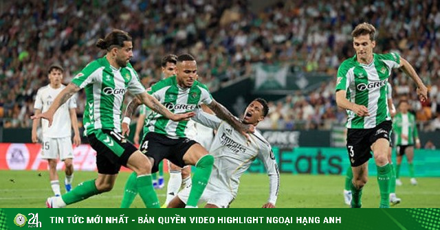 Bảng xếp hạng La Liga: Barcelona sớm nhất có thể vô địch lúc nào?