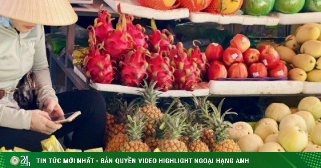 Loại quả Việt đang bán đầy chợ giá chỉ hơn chục nghìn đồng/quả, tiểu thương hướng dẫn cách chọn hàng ngọt lịm, mọng nước chỉ qua những chi tiết nhỏ này