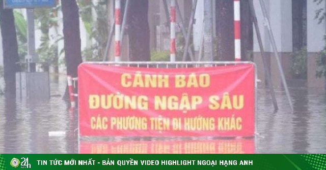 Hà Nội "cảnh báo": Mưa lớn có thể gây ngập tại 220 điểm ở 54 phường, xã