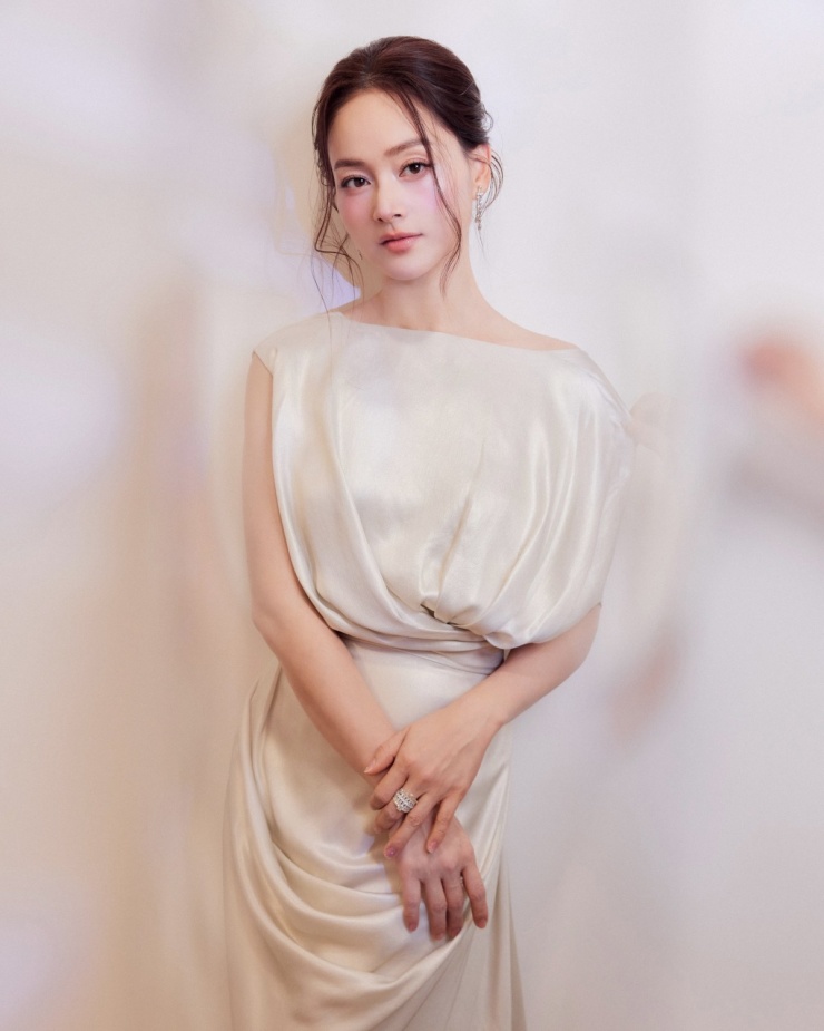 Lan Phương sau ly hôn: “Tôi hạnh phúc hơn nhiều so với một năm trước” - 1