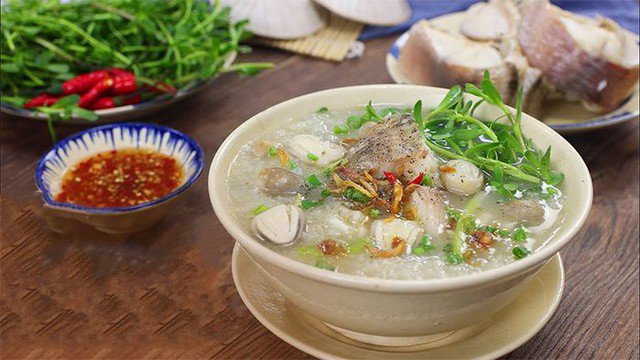 Súp gà rau củ; Súp bí đỏ; Súp mì gà; Súp đậu đen; Cháo cá lóc rau đắng; Cháo vừng; Cháo củ sen.