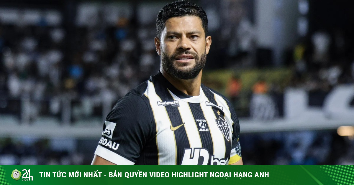 "Người khổng lồ xanh" Hulk lấy cháu gái của vợ lại khiến bóng đá Brazil xôn xao