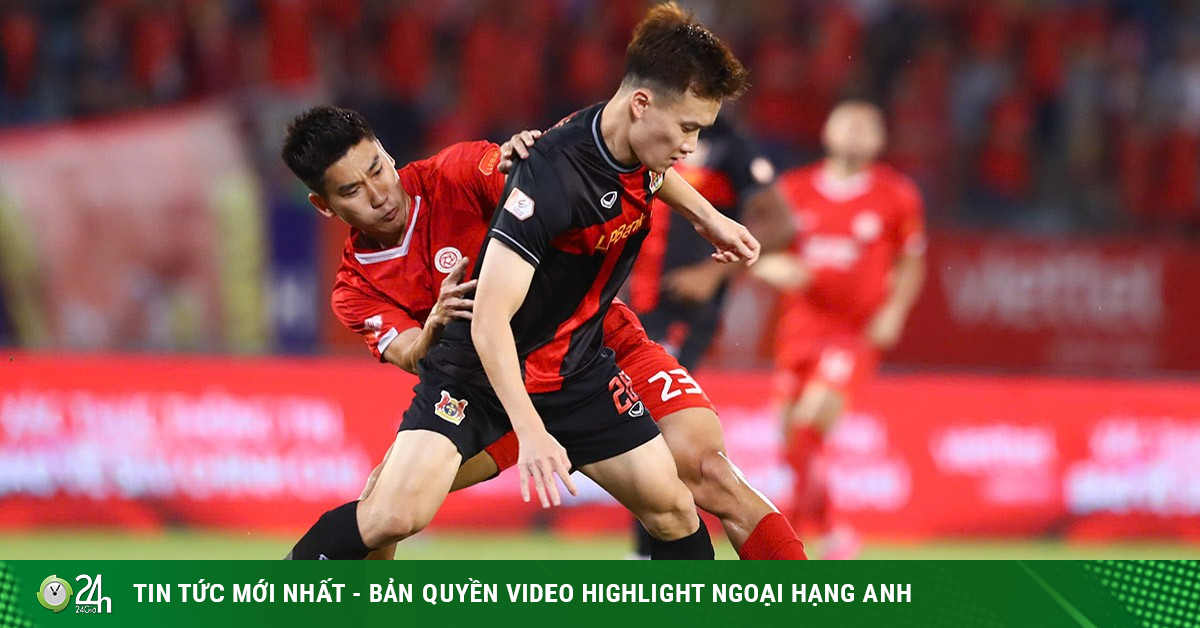 Video bóng đá Thể Công Viettel - Ninh Bình: Văn Khang - Dụng Quang Nho so tài, bước ngoặt thẻ đỏ (V-League)