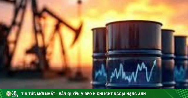 Giá xăng dầu hôm nay 3/5: Giá dầu vẫn trên mốc 100 USD/thùng