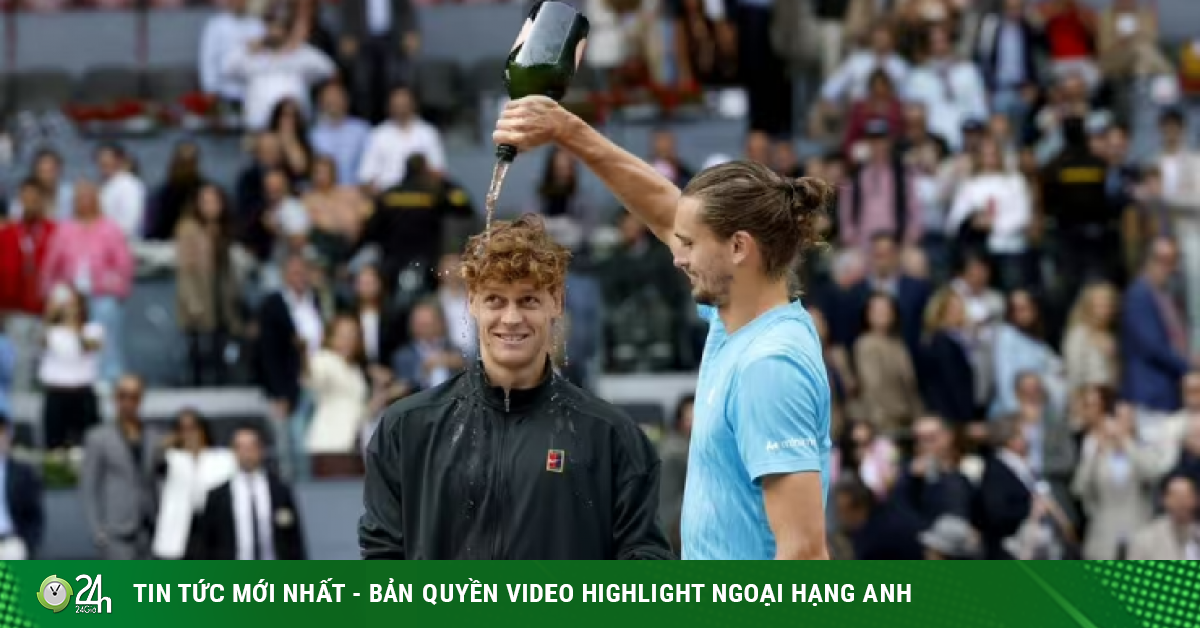 Zverev xấu hổ vì thua chung kết sau 58 phút, "xin" Sinner bỏ Roland Garros
