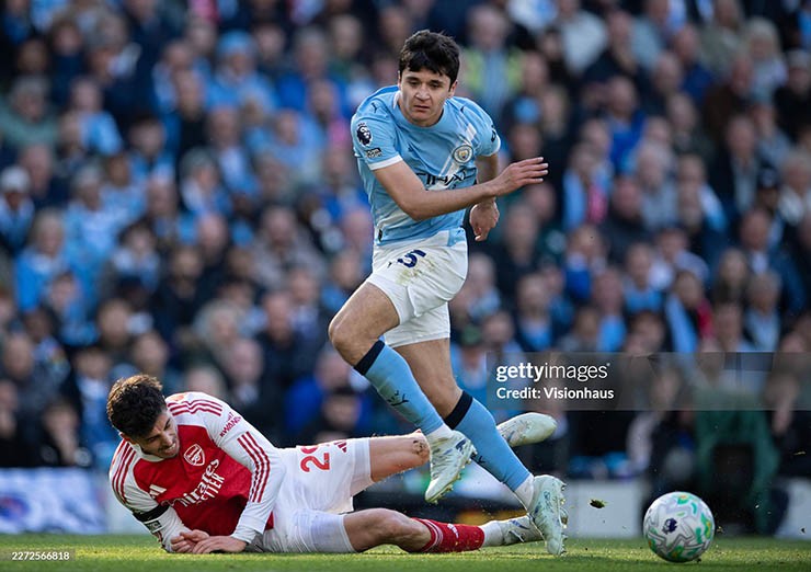 Arsenal để thua Man City mới đây