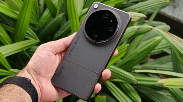 Oppo Find X9 Ultra.
