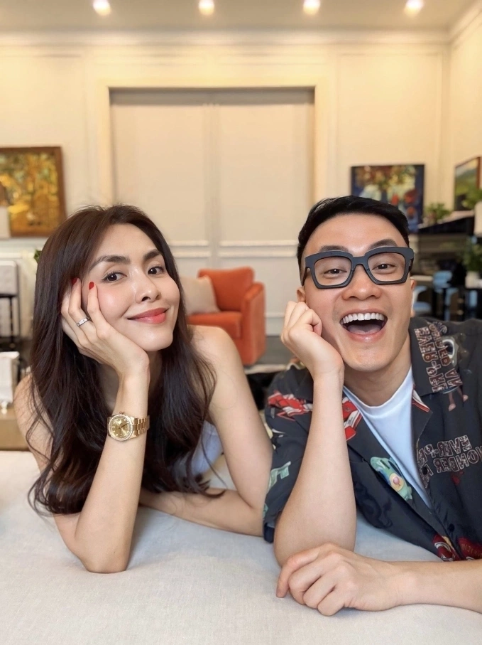 Tăng Thanh Hà đeo đồng hồ hơn 1,7 tỷ đồng đi uống cà phê - 3