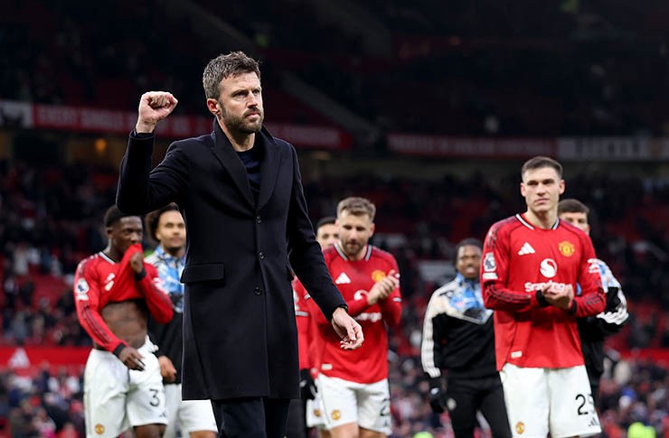 Carrick làm quá tốt vai trò của HLV tạm quyền