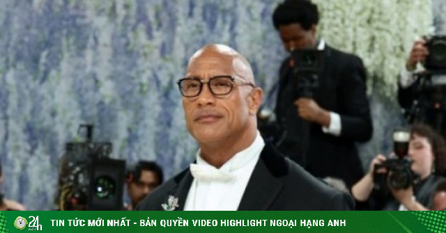 Dwayne Johnson mặc váy đến sự kiện thời trang lớn nhất hành tinh