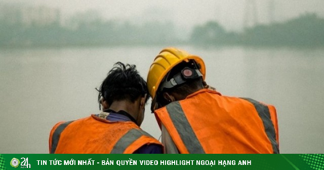 Nhân viên làm 490 năm mới bằng lương của sếp