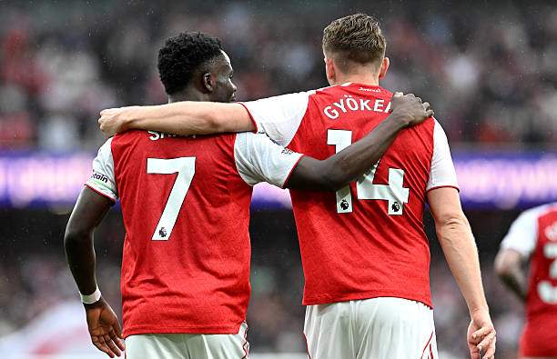 Saka và Gyokeres tỏa sáng đúng lúc để lấy lại niềm tin vào hàng công Arsenal