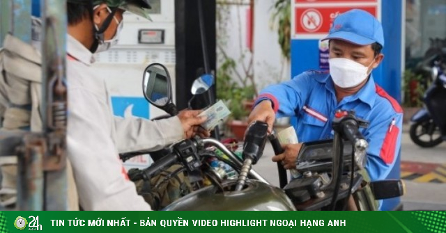Những lỗi khi đổ xăng có thể khiến tài xế bị phạt