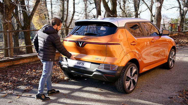 Giá xe VinFast VF 5 lăn bánh kèm ưu đãi tháng 5/2026 - 6