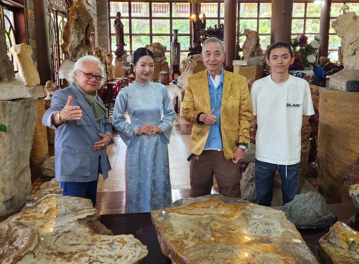 Hồ Lê Huỳnh Nguyễn.