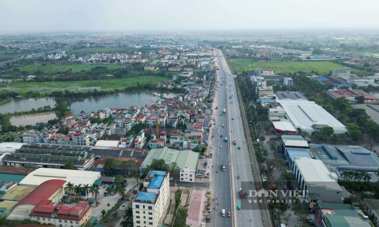 Chuyên gia cảnh báo nguy cơ xuất hiện các cơn “sốt đất ảo” khi nhà đầu tư chạy theo tâm lý FOMO và kỳ vọng quá mức vào quy hoạch giao thông.