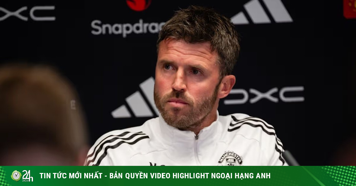Carrick nói về tương lai ở MU, lên tiếng chỉ trích Man City