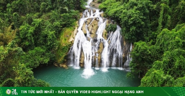 Chèo thuyền, tắm thác giữa đại ngàn Trường Sơn