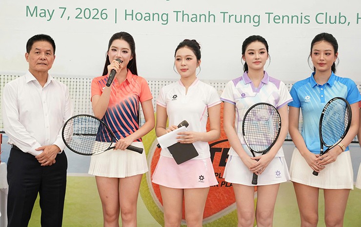 “Tôi từng học tennis một thời gian nhưng thấy rất khó và tốn nhiều thể lực. ToTEN hỗ trợ tốt cho những người muốn bắt đầu đến với tennis ở một cấp độ dễ hơn. Tôi đã trải nghiệm và cảm thấy rất thích thú. Tôi tin rằng người Việt Nam sẽ yêu thích bộ môn này”.