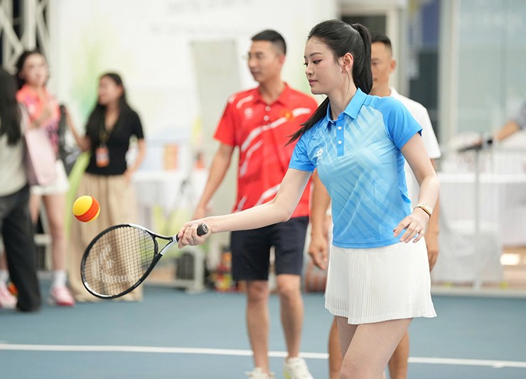 ToTEN là môn thể thao được VTF sáng tạo ra, dựa trên thế mạnh của những môn thể thao mới, đang hot hiện nay như pickleball hay Typti. Trong đó điểm mạnh lớn nhất của bộ môn này là phù hợp với nhu cầu thể thao của người Việt Nam (không dùng tay chạm bóng như Typti) hay giảm tối đa tiếng ồn, hạn chế chấn thương so với pickleball nhờ sử dụng bóng mềm với độ nảy cực cao.