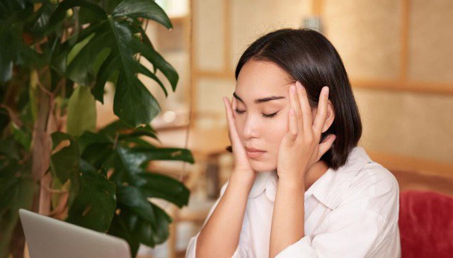 Khi vận may còn ở bên, khó khăn lớn đôi khi cũng có thể vượt qua dễ dàng. Nhưng lúc vận đen xuất hiện, chỉ một vấn đề nhỏ cũng đủ khiến con người mệt mỏi và chán nản. Ảnh minh họa