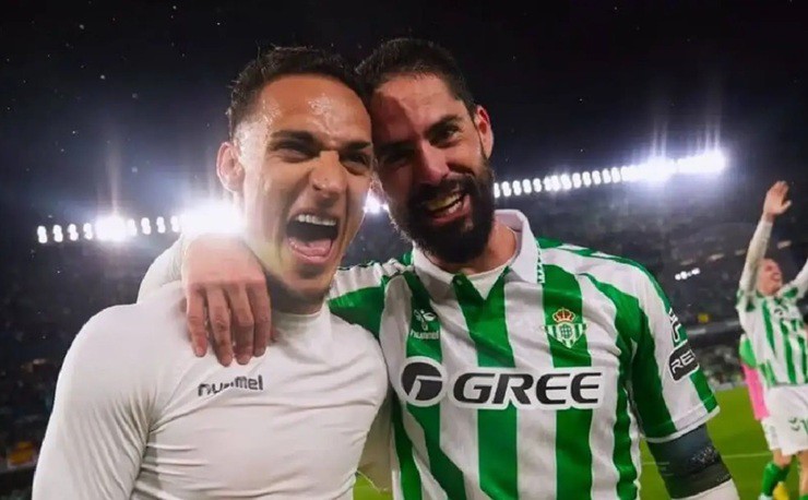 Antony và Isco cùng Real Betis có cơ hội giành vé dự Cúp C1 mùa tới
