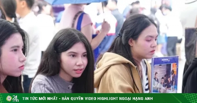 Tiếp tục 'siết' phương thức xét tuyển bằng học bạ