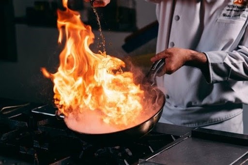 Ai đang dùng chảo chống dính cần đặc biệt lưu ý 7 điểm sau - 2