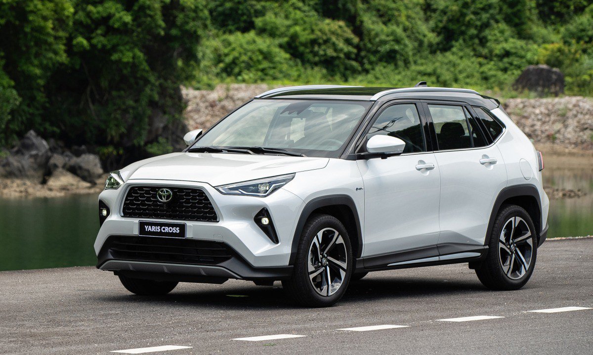 Toyota Yaris Cross là mẫu xe&nbsp;tiết kiệm nhiên liệu vì sở hữu động cơ hybrid.&nbsp;
