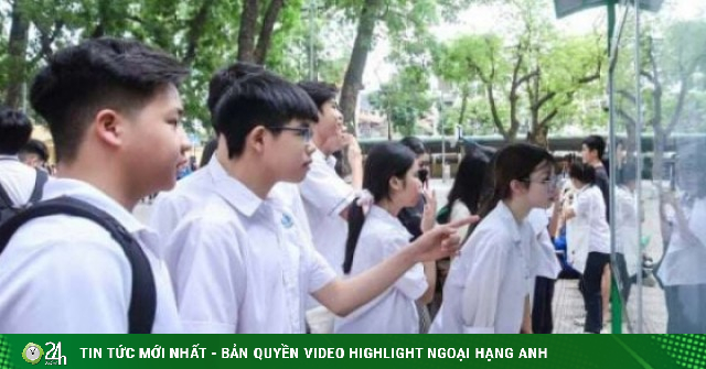 “Cuộc đua khốc liệt” vào lớp 10: Làm sao hết cảnh cuống cuồng lo thiếu chỗ? (Bài 3)
