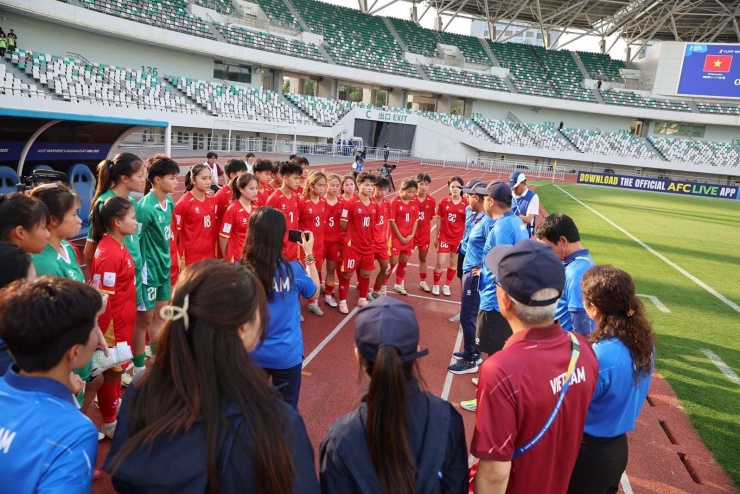 U17 nữ Việt Nam thua Australia và bị loại, HLV Nhật Bản tiếc nuối điều gì? - 3