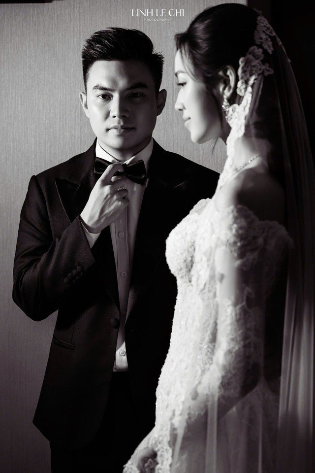 Cô thường chia sẻ những khoảnh khắc đời thường như nấu ăn, cắm hoa, du lịch cùng chồng thay vì hoạt động giải trí.