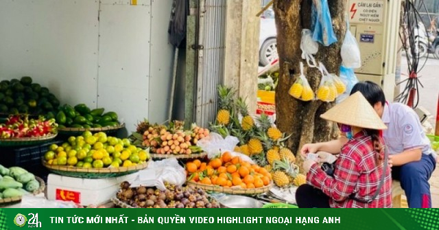 Loại quả đặc sản Tây Bắc xuống phố giá rẻ bèo, tiểu thương đóng túi lớn bán chưa đến 10.000 đồng/kg