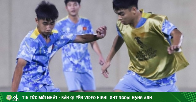 U17 Việt Nam quyết đấu UAE, HLV Cristiano Roland làm điều đặc biệt